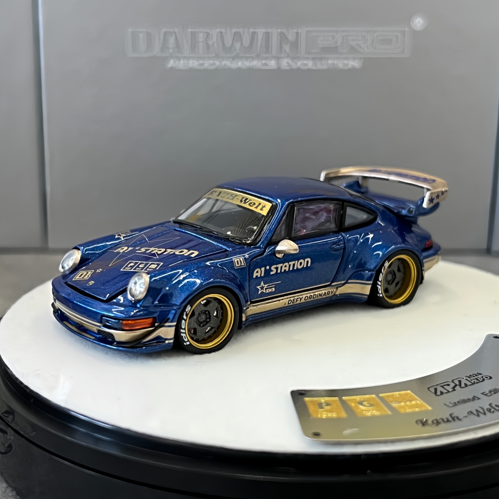 Golf Clubs - PGM 1:64 RWB964 A1 STATION, modelo
